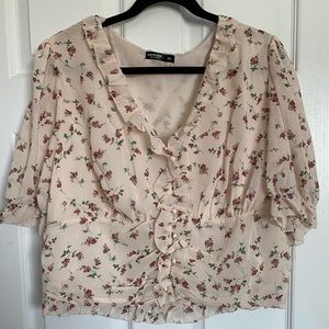 Puff-sleeved frill-trimmed SHEIN blouse